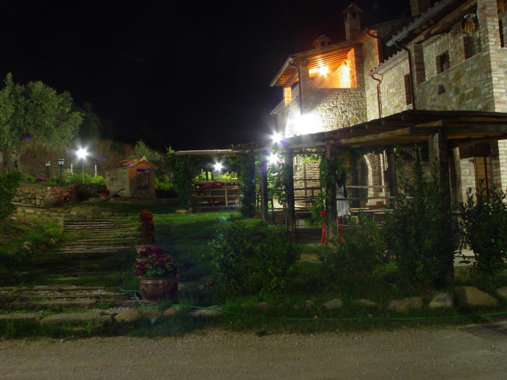 Апартаменти Casale Poggio Colpiccione Пассіньяно-суль-Тразімено Екстер'єр фото