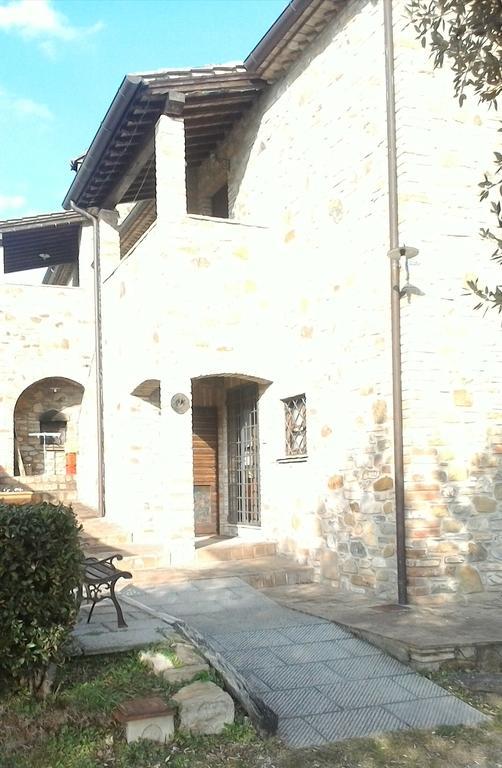 Апартаменти Casale Poggio Colpiccione Пассіньяно-суль-Тразімено Екстер'єр фото