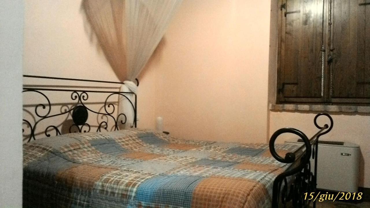 Апартаменти Casale Poggio Colpiccione Пассіньяно-суль-Тразімено Екстер'єр фото